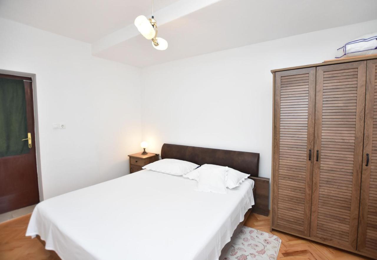 Apartment Miledina Primošten Kültér fotó